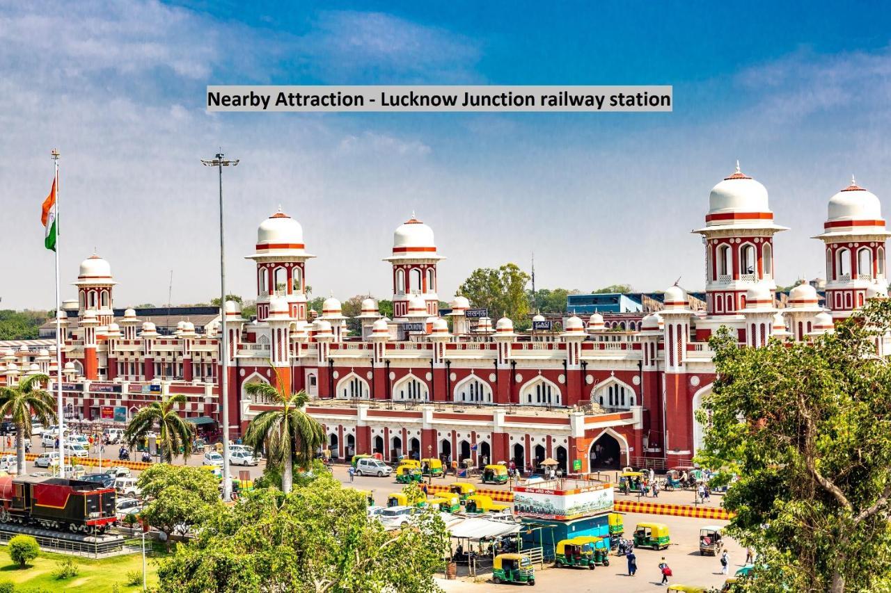 Oyo Flagship 19301 Mezbaan International Naka Hindola Hotel Lucknow Buitenkant foto