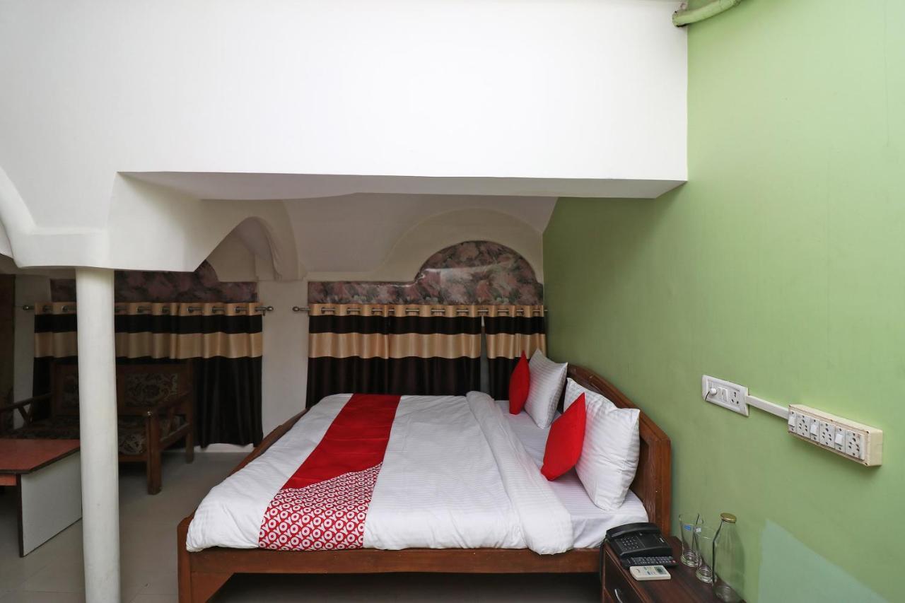 Oyo Flagship 19301 Mezbaan International Naka Hindola Hotel Lucknow Buitenkant foto